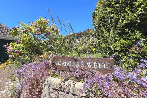 4 bedroom detached bungalow for sale, Windmill Lane, Totland Bay