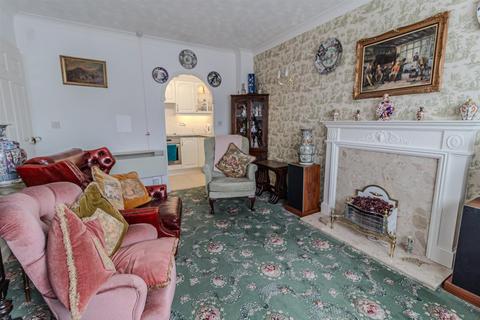 1 bedroom flat for sale, Beech Court, Mapperley, Nottingham