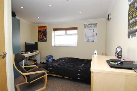 4 bedroom apartment to rent, Seymour Avenue, Plymouth PL4