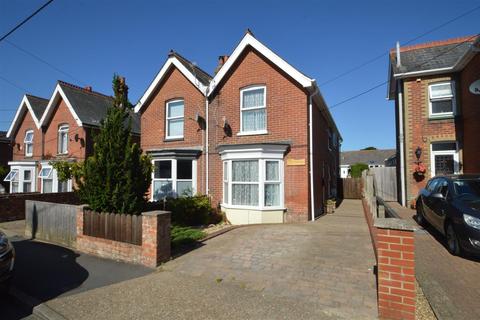 3 bedroom semi-detached house for sale, Freshwater