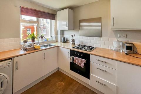 2 bedroom flat for sale, Wentworth Road, Harborne, Birmingham, B17 9SS