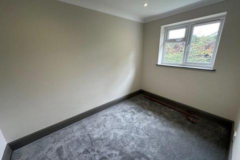 2 bedroom terraced house to rent, St James Close, Melsonby