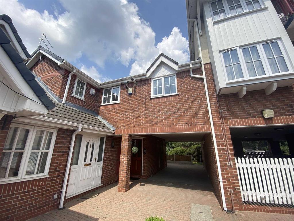 St James Court, Altrincham 1 bed apartment to rent £925 pcm (£213 pw)