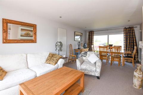 23 Middle Lane, Trowbridge, BA14 7LG