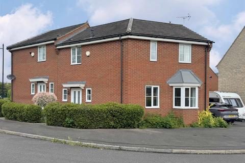 3 bedroom detached house to rent, Coltsfoot Drive, Bourne
