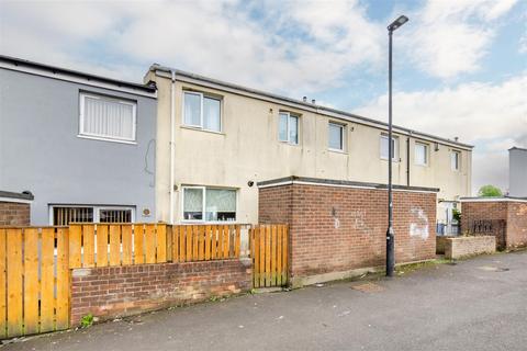 3 bedroom terraced house for sale, Dayshield, West Denton, NE5