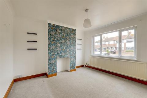 3 bedroom end of terrace house for sale, Turner Road, Worthing