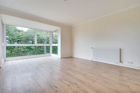 2 bedroom flat for sale, Goring Street, Goring-By-Sea, Worthing