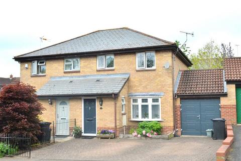 3 bedroom semi-detached house for sale, Thornton Drive, Colchester
