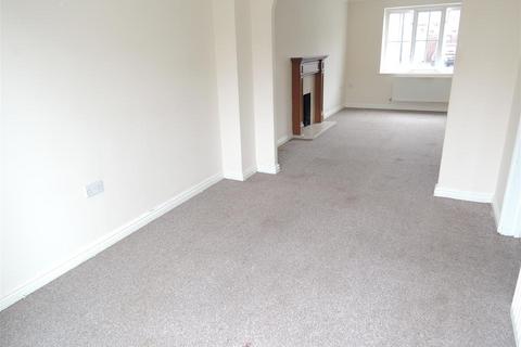 3 bedroom terraced house for sale, High Street, Rowhedge, Colchester