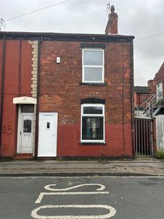 3 bedroom end of terrace house to rent, Sefton Street, Hull