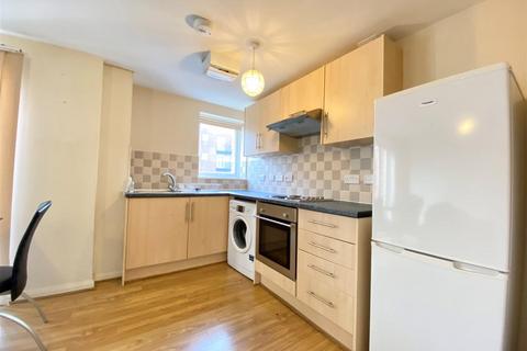 2 bedroom apartment to rent, City Link, Hessel Street, Salford