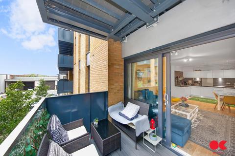 Flat 5, 1 Hoffmans Road, London, E17 6ZD