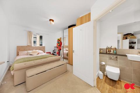 Flat 5, 1 Hoffmans Road, London, E17 6ZD