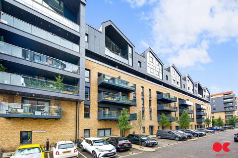 Flat 5, 1 Hoffmans Road, London, E17 6ZD