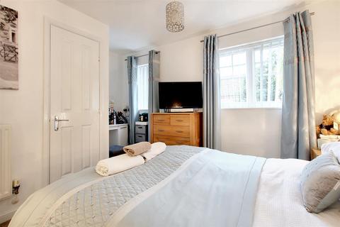 22 Brancaster Close, Drayton, Norwich, NR8 6GX