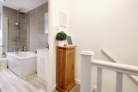 22 Brancaster Close, Drayton, Norwich, NR8 6GX