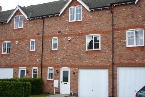 4 bedroom terraced house to rent, Huntington Court, Lowes Lane, Wellesbourne