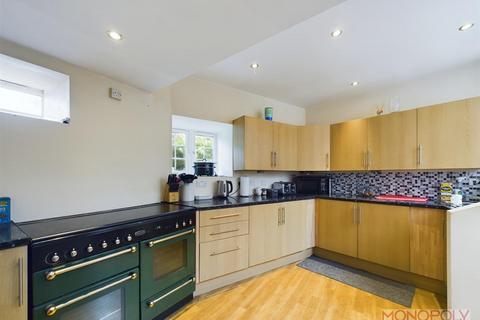 5 bedroom cottage for sale, Methodist Hill, Froncysyllte, Llangollen