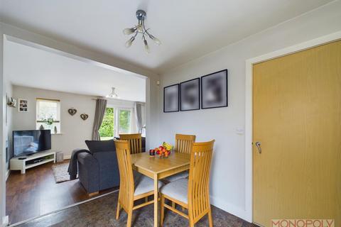 2 Celtic Road, Summerhill, Wrexham, LL11 4QE