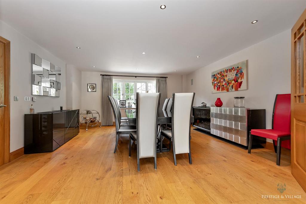 Reception Room 1 / Dining Room