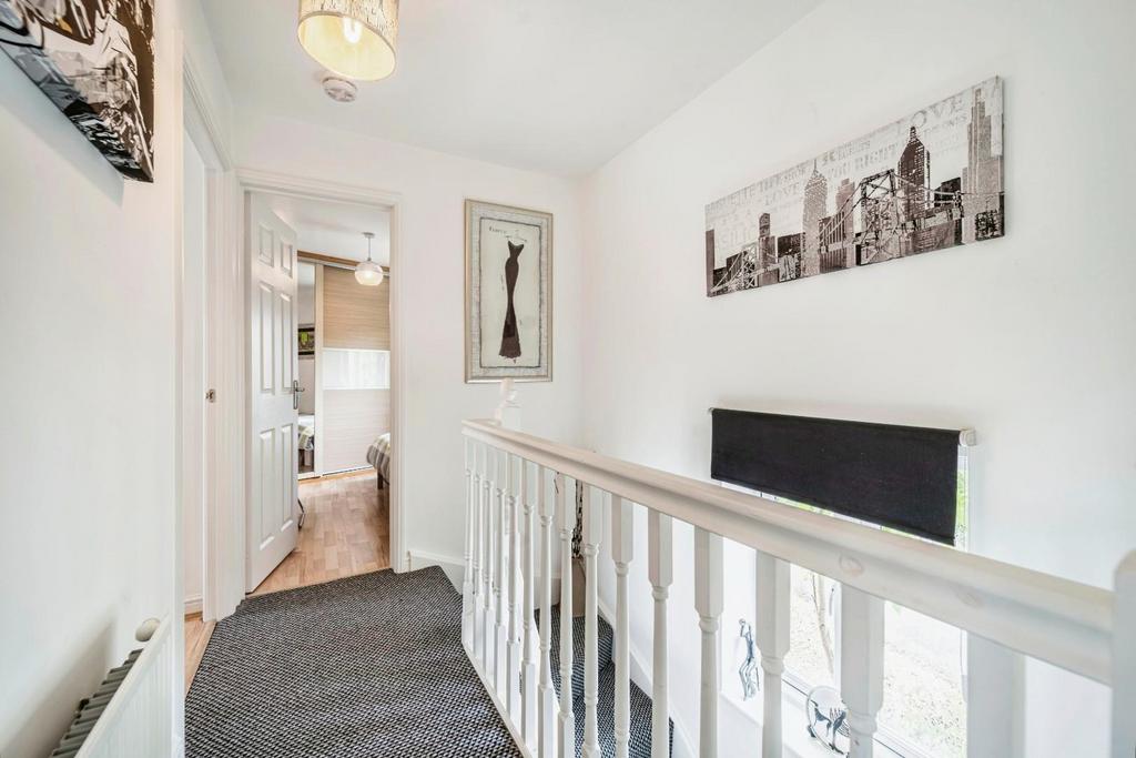 Mmk00159-hdr.jpg