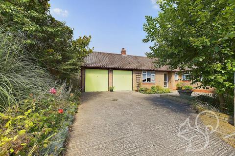 3 bedroom detached bungalow for sale, Vicarage Field, Great Cornard