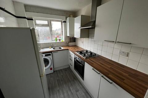 2 bedroom flat to rent, Warwick Road, Coventry CV3