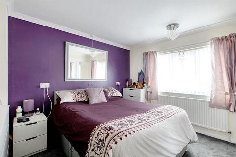 2 bedroom end of terrace house for sale, Pedmore Valley, Bestwood Park, Nottingham