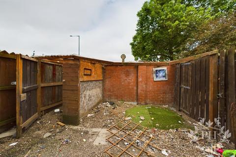 2 Birchington Avenue, Grangetown, Middlesbrough, TS6 7HB