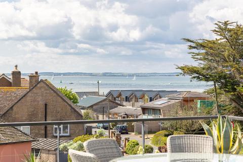 5 bedroom detached house for sale, Gurnard, Isle of Wight
