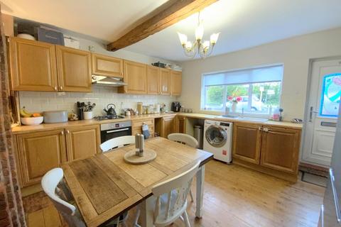 3 bedroom terraced house for sale, Market Place, Tetney, Grimsby
