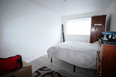 1 bedroom flat to rent, Poplar Place, London