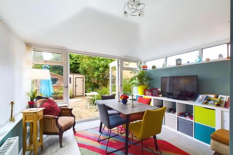 2 Tattersall Drive, Beverley, HU17 0NE