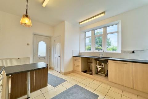 3 bedroom semi-detached house for sale, High Street, Silkstone, Barnsley