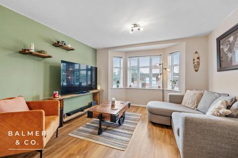 2 bedroom apartment for sale, Gadfield Grove, Atherton M46