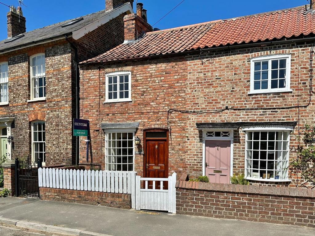 Wandern, Alne Road, Tollerton York 2 bed terraced house for sale £210,000