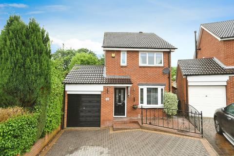 3 bedroom detached house for sale, Laurel Garth Close, Old Whittington, Chesterfield, S41 9LZ