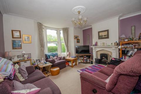 5 bedroom end of terrace house for sale, Christchurch Avenue, Downend, Bristol, BS16 5TG