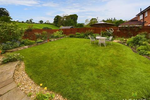 4 bedroom detached house for sale, High Fawr Avenue, Oswestry