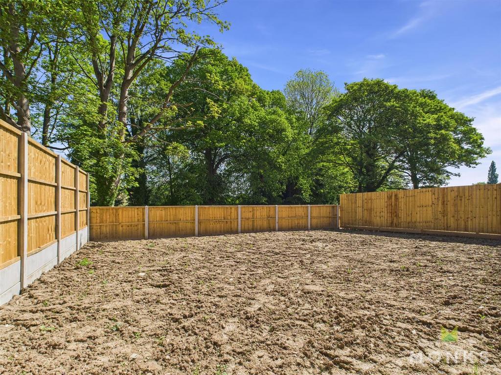 Moreton Garden.jpg