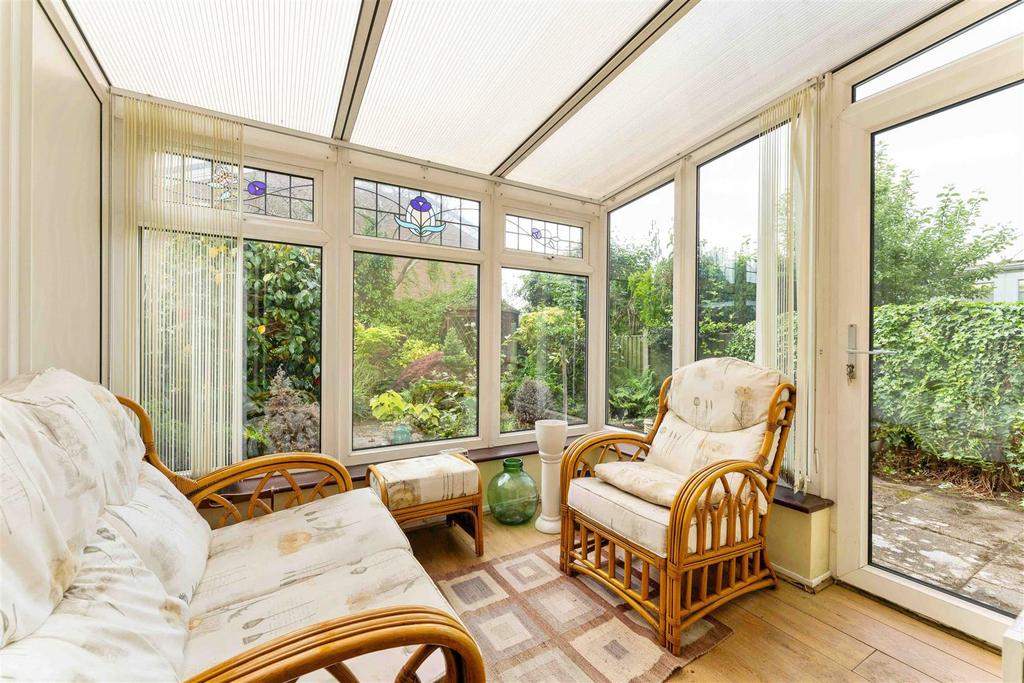 1 Pine Close, Solihull, B91 3 NJ Done7.jpg