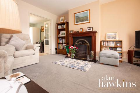 46 Middle Ground, Royal Wootton Bassett, Swindon, SN4 8LJ