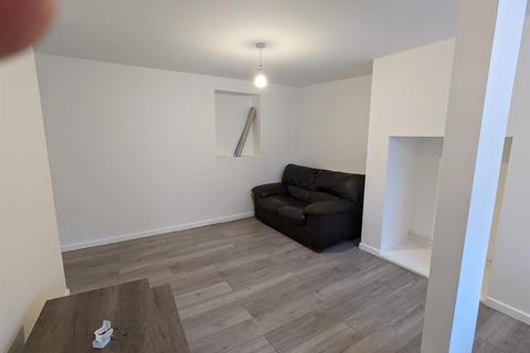 2 bedroom house for sale, Nelson Place, Queensbury, Bradford