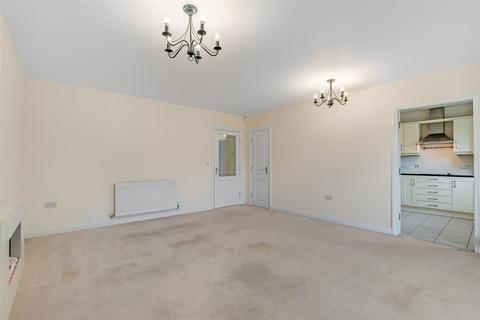 2 bedroom apartment for sale, All Saints Court, Ilkley LS29