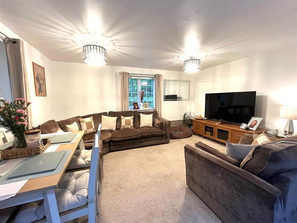 10 glovers hill court (2).jpeg