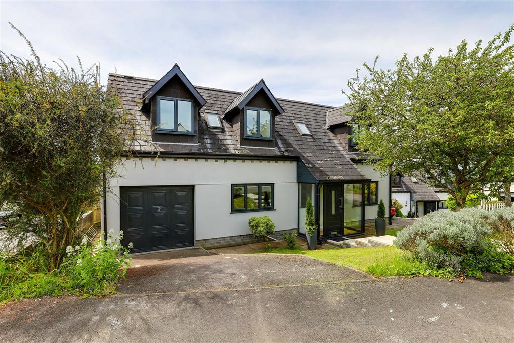 Hillside Drive, Cowbridge, Vale of... 4 bed house for sale £479,950