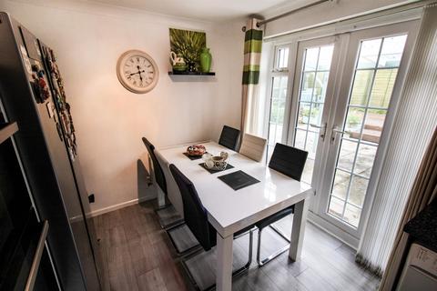 28 Beech Close, Corby, NN17 2AF