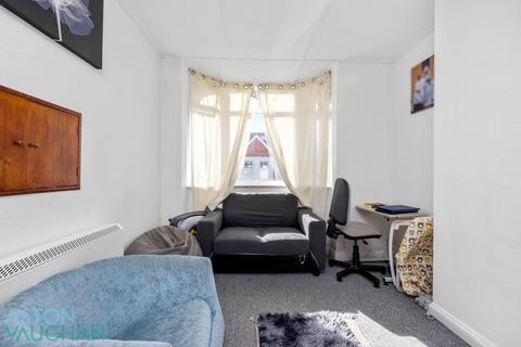 1 bedroom apartment for sale, St. Leonards Avenue, Hove BN3