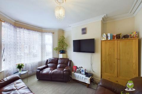 3 bedroom terraced house for sale, Walthall Street, Crewe CW2